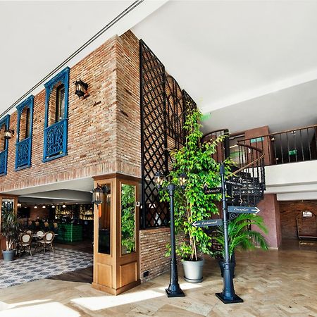 Biography Design Tbilisi Hotel Exterior photo