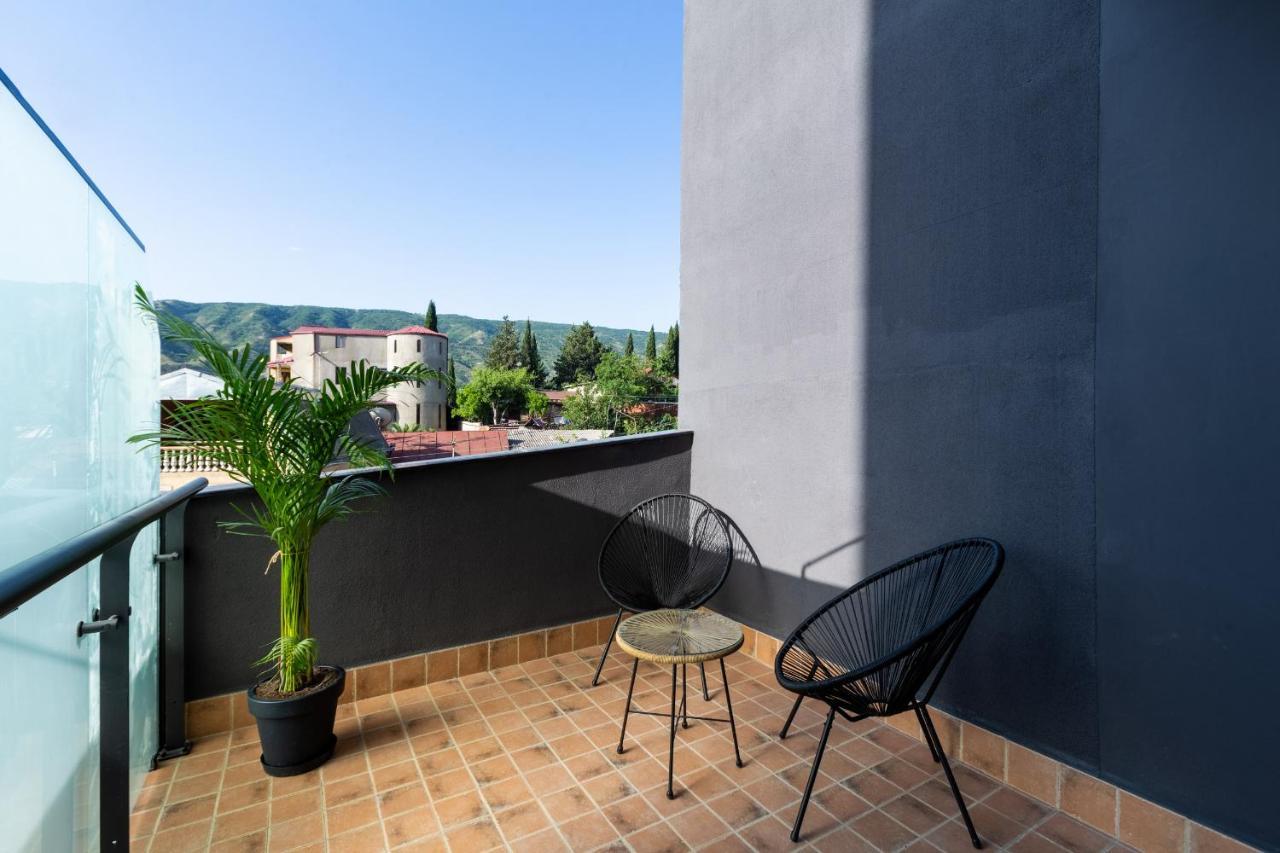 Biography Design Tbilisi Hotel Exterior photo
