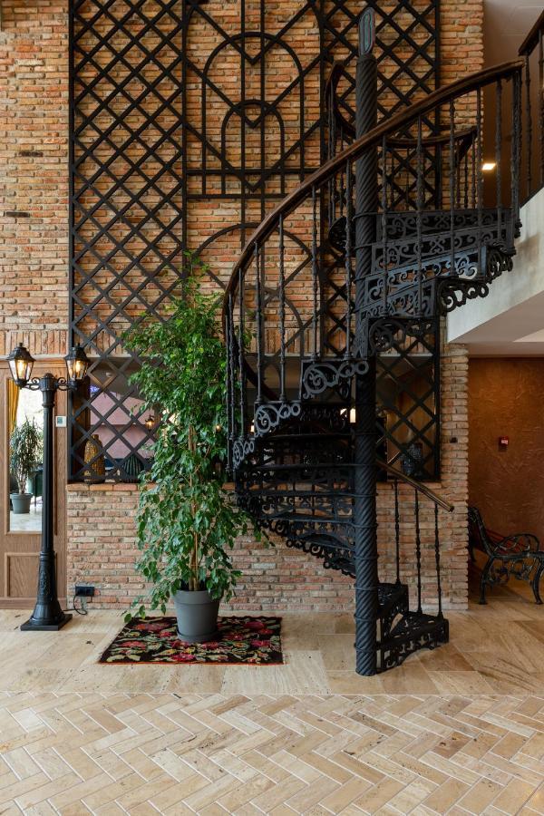 Biography Design Tbilisi Hotel Exterior photo