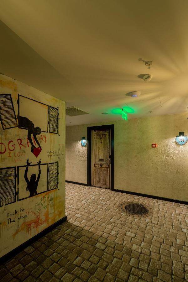 Biography Design Tbilisi Hotel Exterior photo