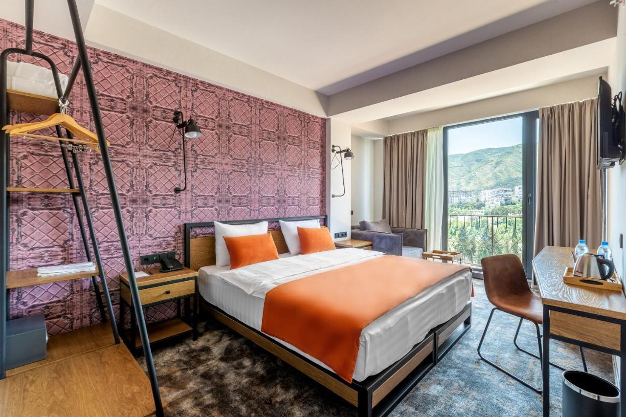 Biography Design Tbilisi Hotel Exterior photo