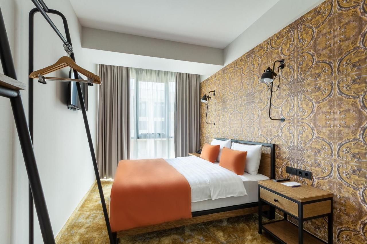 Biography Design Tbilisi Hotel Exterior photo