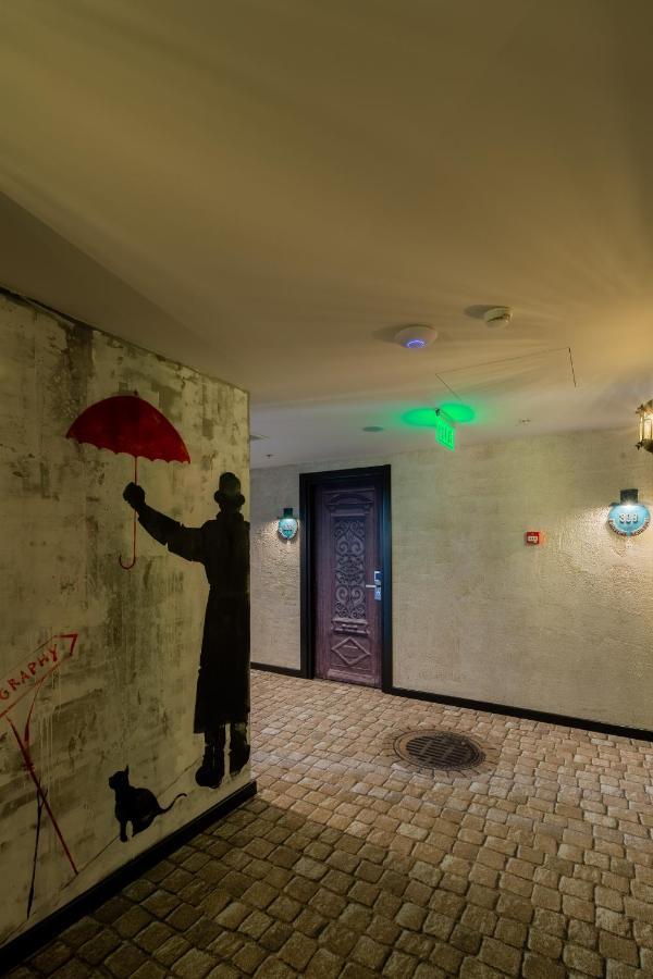 Biography Design Tbilisi Hotel Exterior photo